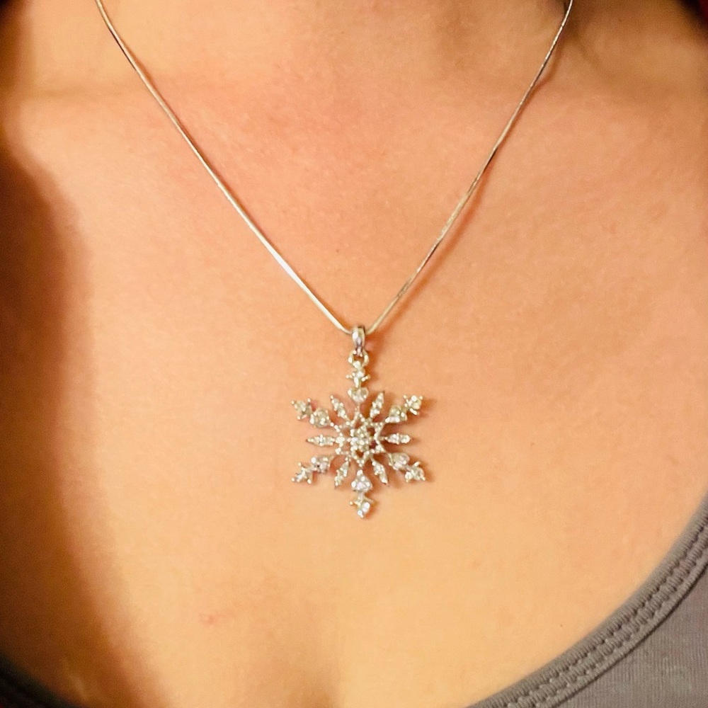 Snowflake Necklace - Picture 3 of 4